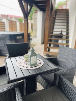 Lator-Hans Apartmanház4