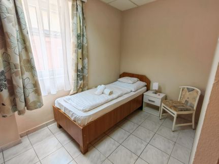 Nóra Hotel1