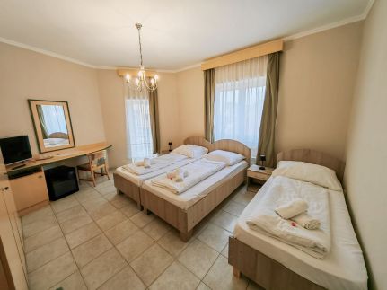 Nóra Hotel2