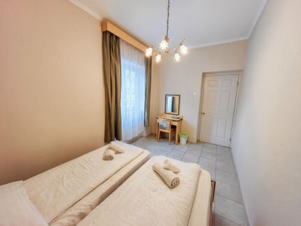 Nóra Hotel8