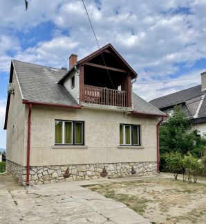 Julia Apartmanház13