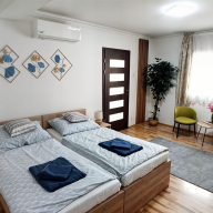 Clementine Apartman