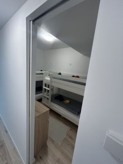 Ponton Apartman16