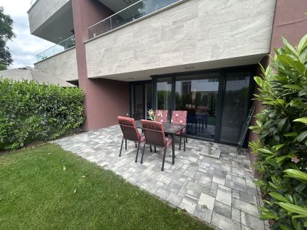 Ponton Apartman18