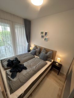 Ponton Apartman6