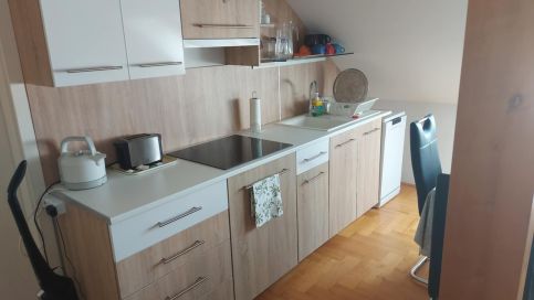 Elisa Rezi-Dencia Apartman1