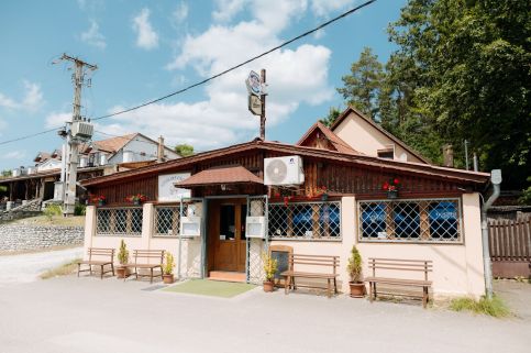 Szomjas Csuka Apartman10