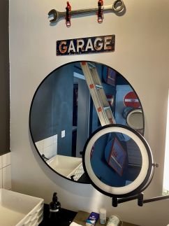 Garage Apartment6