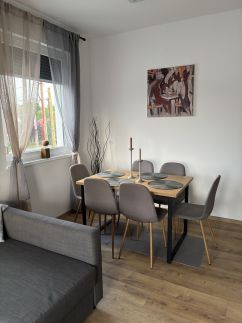 Lily Beach Apartman2