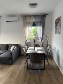 Lily Beach Apartman3