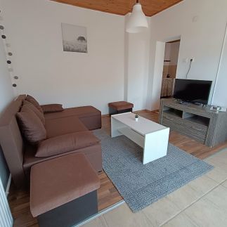 Kitti Apartman9