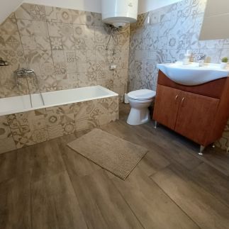 Kitti Apartman11