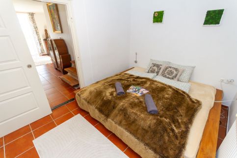 2BR Lavender Hideaway House by NW9