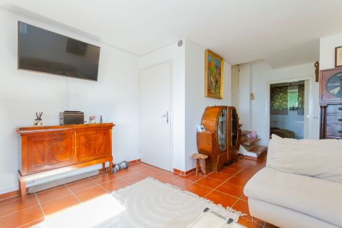 2BR Lavender Hideaway House by NW15