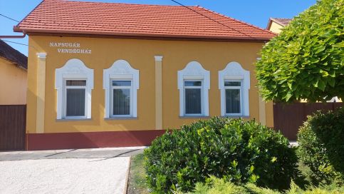 Napsugár Vendégház5