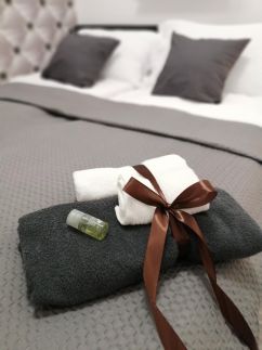 Híd Apartman