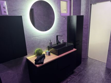 NewPlace Luxury Apartment13