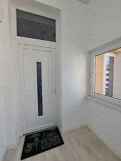 Cozy Central Apartment12