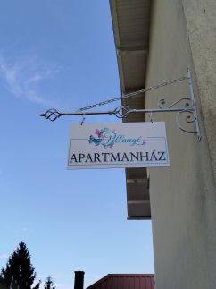 Pillangó Apartmanház21