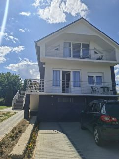 Gyöngyvirág Apartmanház22