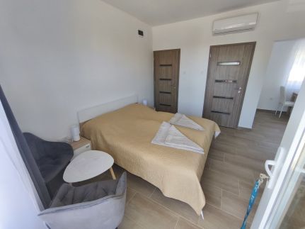 Gyöngyvirág Apartmanház5