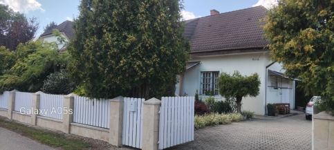 Leander Vendégház5