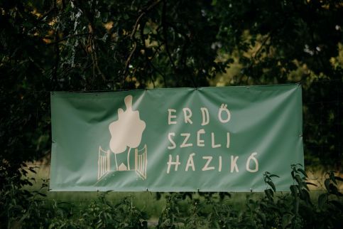 Erdőszéli Házikó18