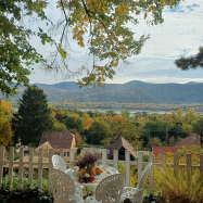 Fecskefészek Vendégház  Dunakanyar