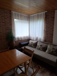 Abi Apartman19
