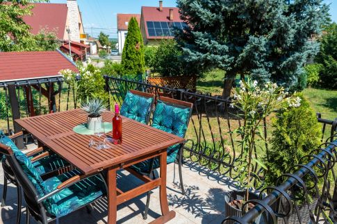 Szőlő Apartman