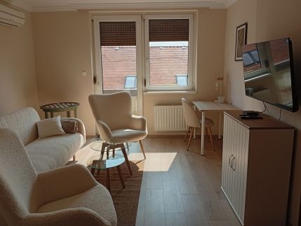 Kamilla Manzárd Apartman