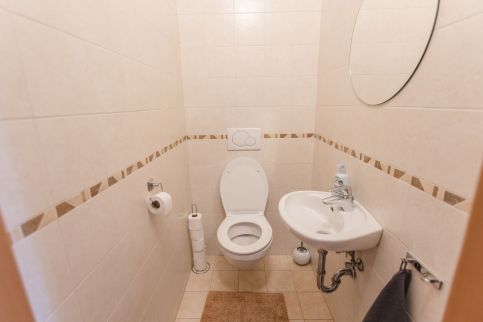 Golden Bridge Apartman and Wellness9