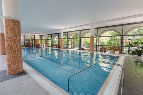 Golden Bridge Apartman and Wellness18