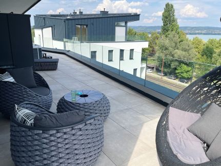 Premium Penthouse3