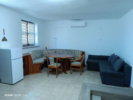 Andy's House3