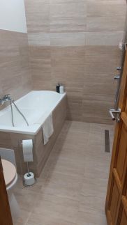 Konstantin Apartman8