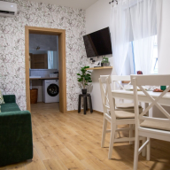 Holdudvar Közösségi Központ és Szálláshely