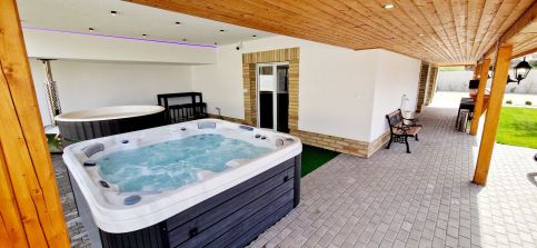 Tomika Vendégház & Wellness1