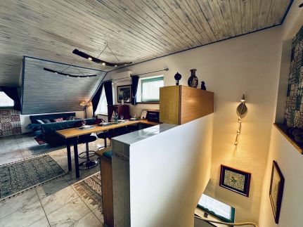 Apartment Happy Days17