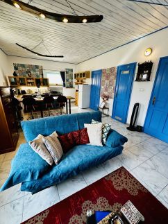 Apartment Happy Days2