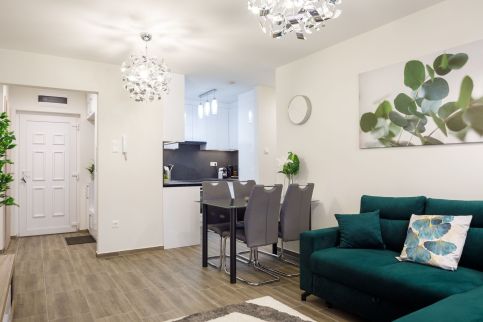 Sixties Elite Apartman40