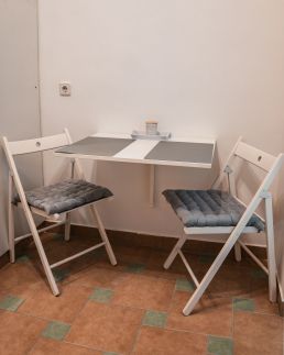 Corner Apartman3