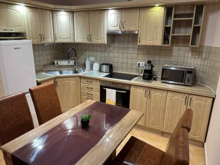 Cristian Apartman III6