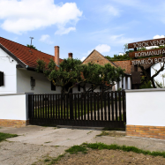 Török Vendégház - Villány Outback