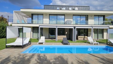 Almadi Luxus Apartman 415