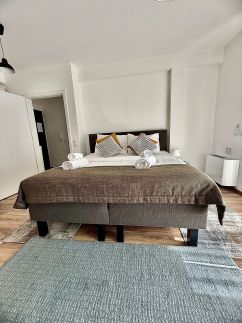 Rita Apartman privát parkolóval13
