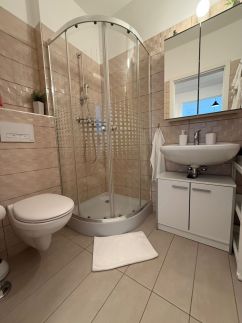 Rita Apartman privát parkolóval16