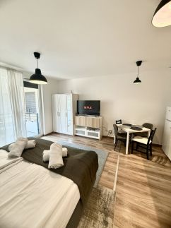 Rita Apartman privát parkolóval