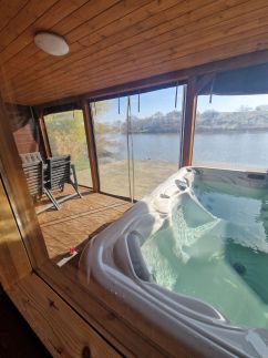 Panoráma Horgászház31