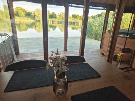 Panoráma Horgászház3